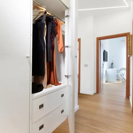 Center Luxury 1 Apartment *